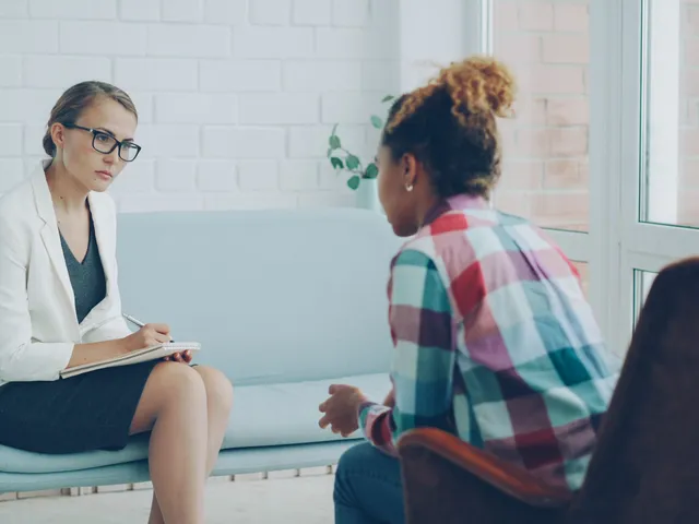 A VLS clinician in session with a client